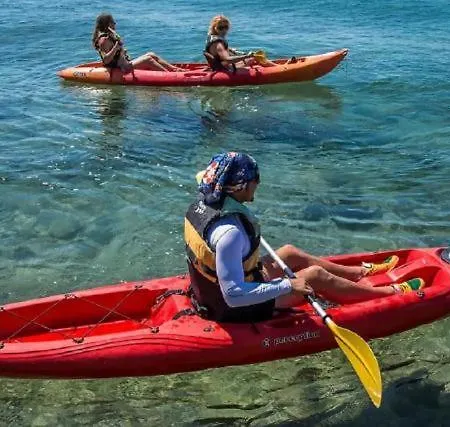 مكان تخييم New Lunabay Mobile